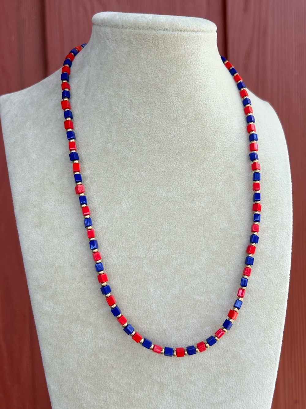 Blue & Red necklace - Picture 4 of 5
